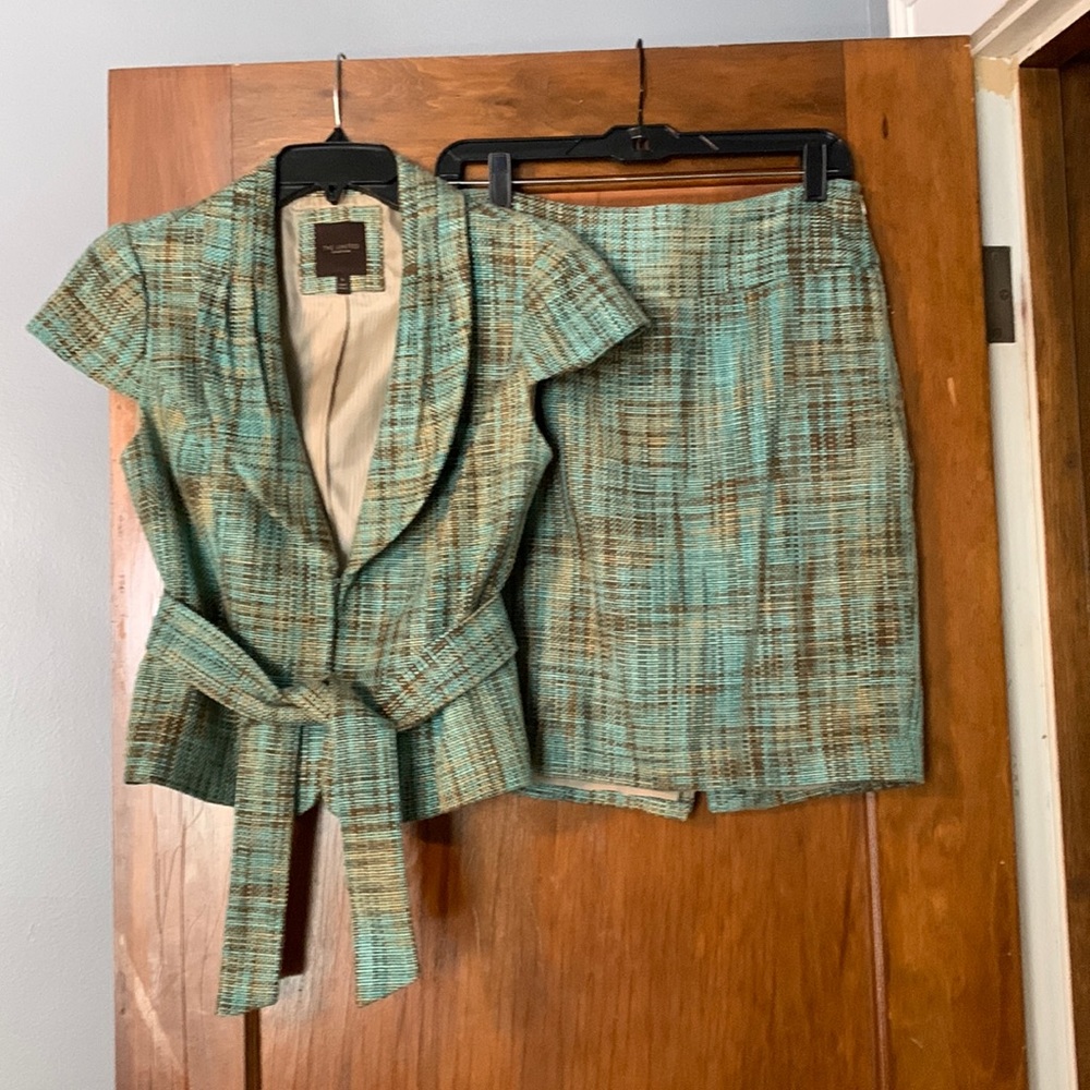 Tweed 2 piece skirt set. The Limited. Sz 2. Great together or separate.